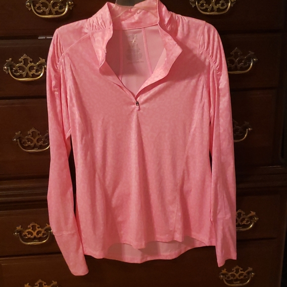 Long sleeve work out top - Picture 1 of 3